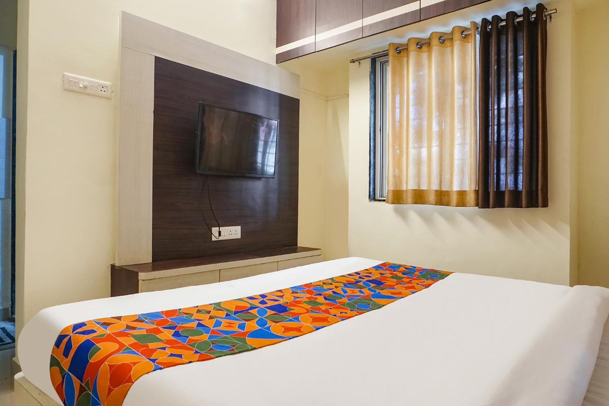 Fabhotel The Guest House Pune Extérieur photo